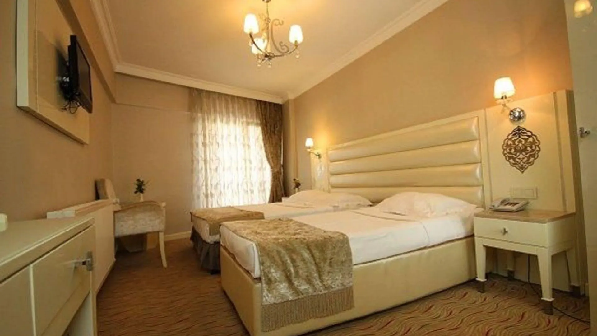 Q Hotel Laleli اسطنبول 3*,